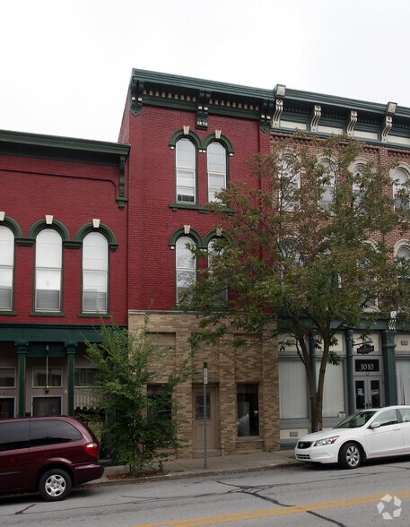 More Photos Of 1006 Main St, Lafayette Storefront Retail Residential For Lease