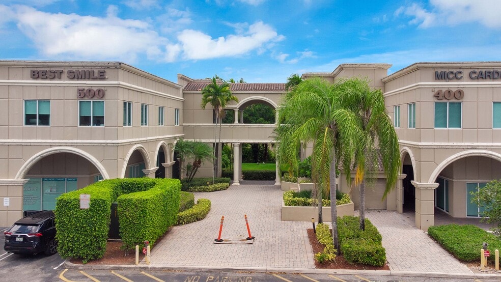 More Photos Of 400 N Hiatus Rd, Pembroke Pines Unknown For Lease