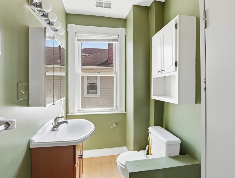 More Photos Of 4405 Leeds Ave, Baltimore Office Residential For Sale