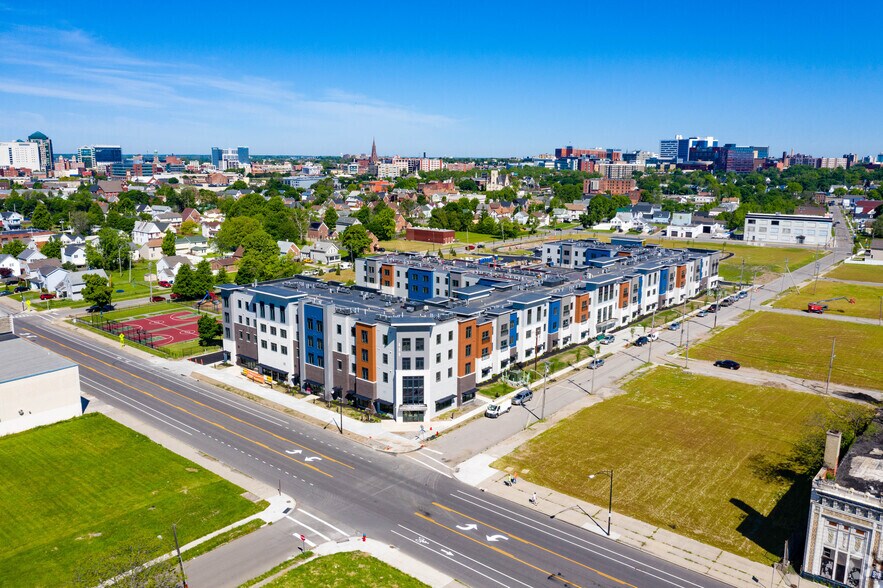 More Photos Of 490 Broadway St, Buffalo Apartments For Lease
