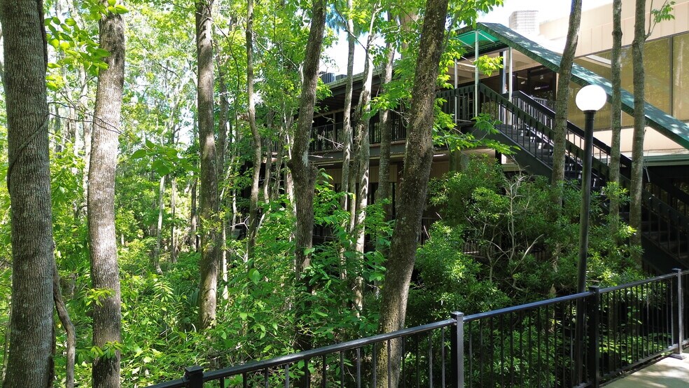 More Photos Of 2301 Park Ave, Orange Park Medical For Lease