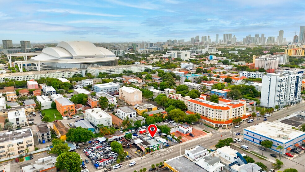 More Photos Of 1523-1527 W Flagler st, Miami Freestanding For Sale