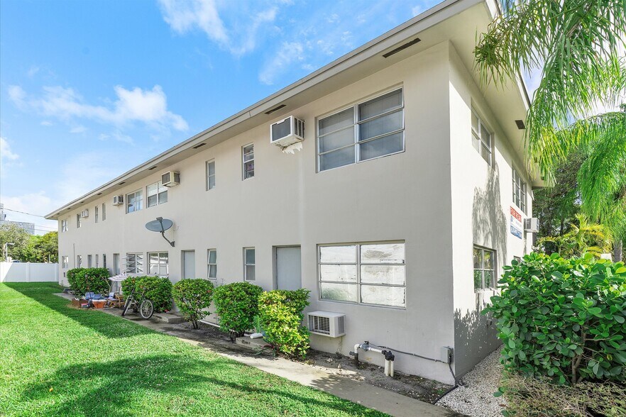 More Photos Of 515 SE 9th St, Fort Lauderdale Apartments For Sale