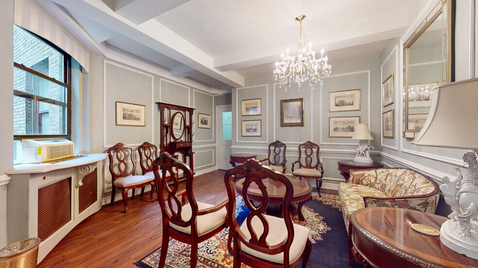 More Photos Of 115 E 61st St, New York Medical For Sale