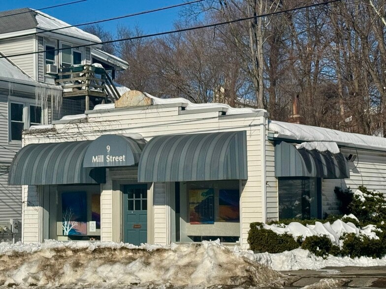 More Photos Of 9 Mill St, Greenfield Freestanding For Sale