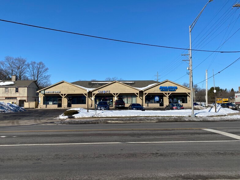 More Photos Of 302-310 State St, Marengo Unknown For Sale