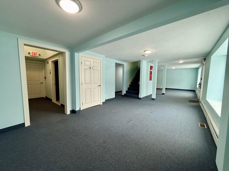 More Photos Of 154 Main St, Northborough Medical For Sale