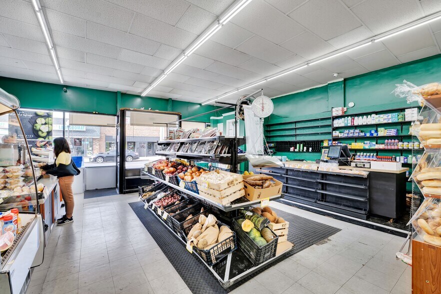 More Photos Of 147 Chestnut St, Roselle Park Storefront Retail Residential For Sale