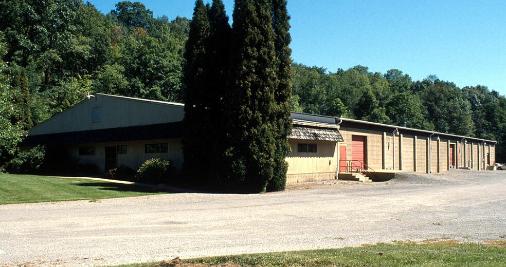 Primary Photo Of 6 McIntyre Rd, Gibsonia Flex For Lease