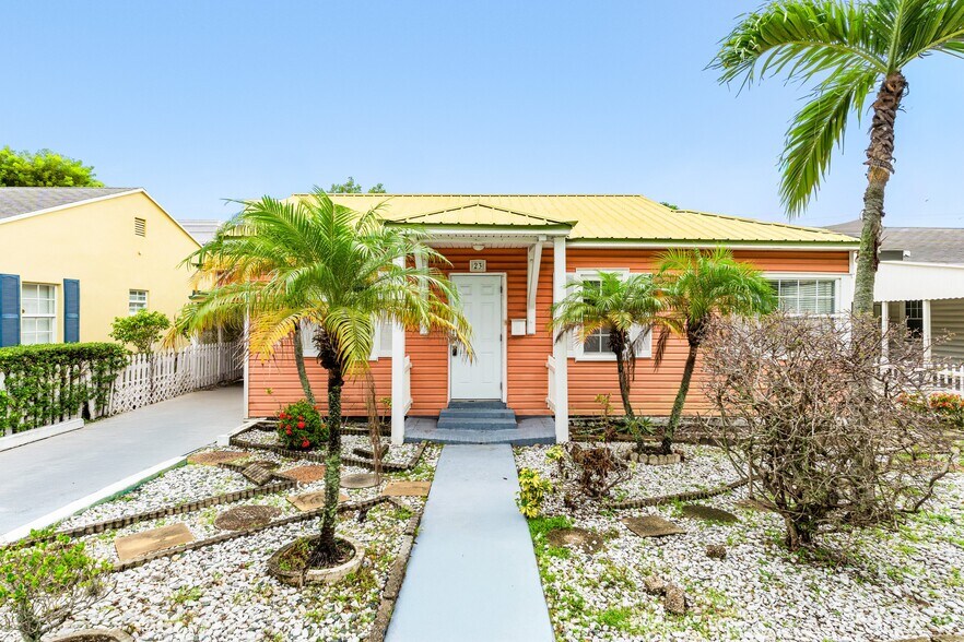 More Photos Of 23 S Swinton Ave, Delray Beach Office For Lease