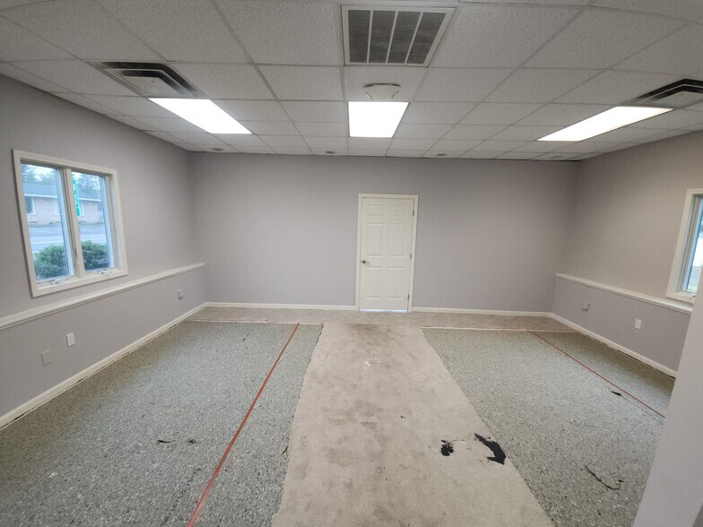 More Photos Of 617 Atlantic City Blvd, Beachwood Office For Lease