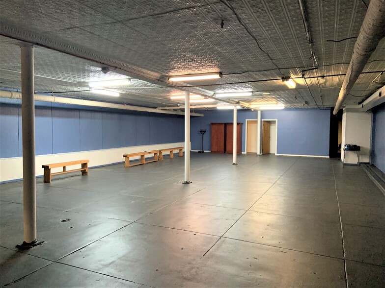 More Photos Of 25 W Chestnut St, Washington Apartments For Sale