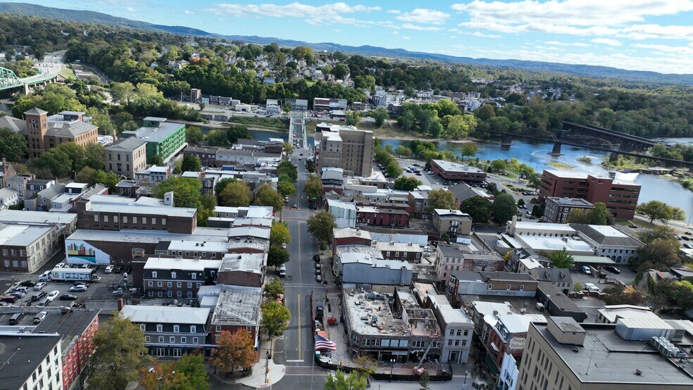 More Photos Of 223 Northampton St, Easton Apartments For Sale