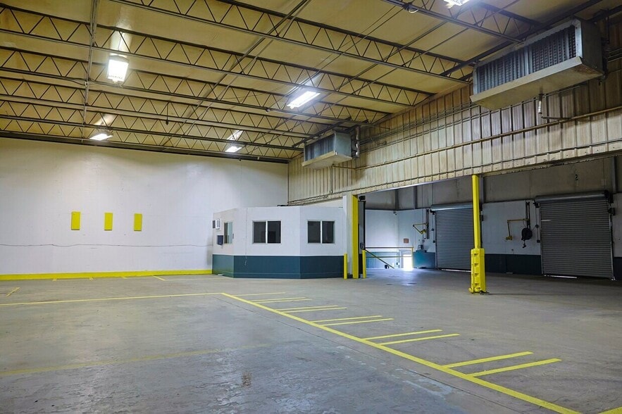 More Photos Of 301 G St, Exeter Landfill For Sale
