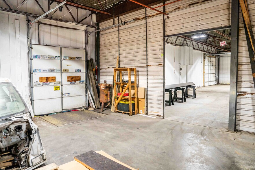 More Photos Of 201 N Missouri Ave, Sedalia Manufacturing For Sale