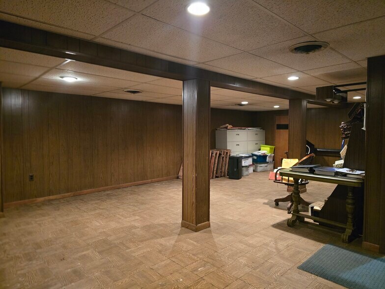 More Photos Of , Clifton Unknown For Sale