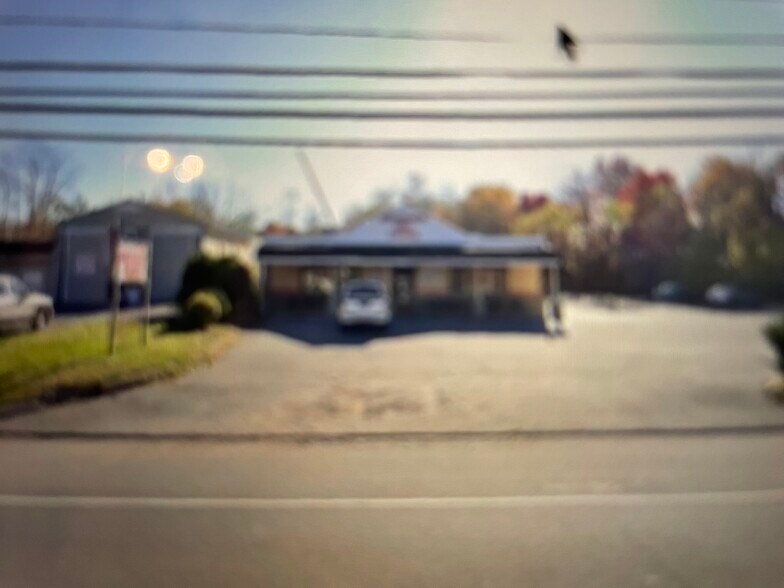 More Photos Of 610 Jersey Ave, New Brunswick Freestanding For Lease