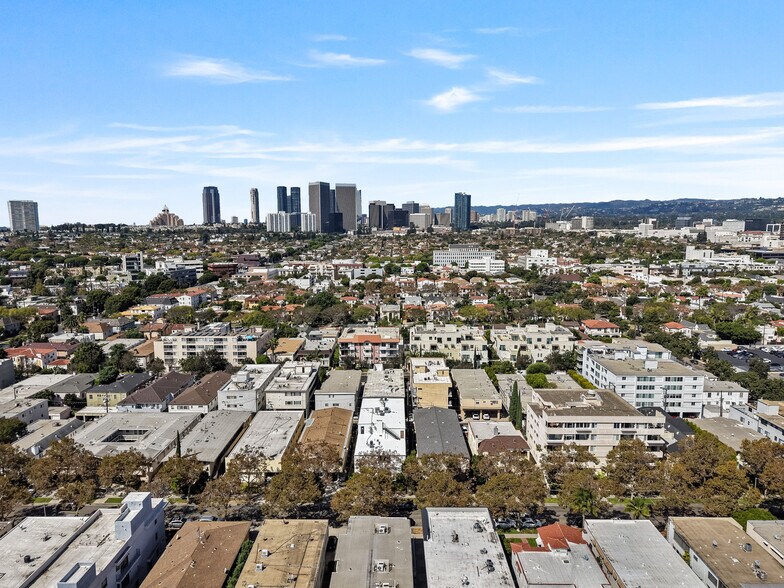 More Photos Of 329 S Rexford Dr, Beverly Hills Apartments For Sale