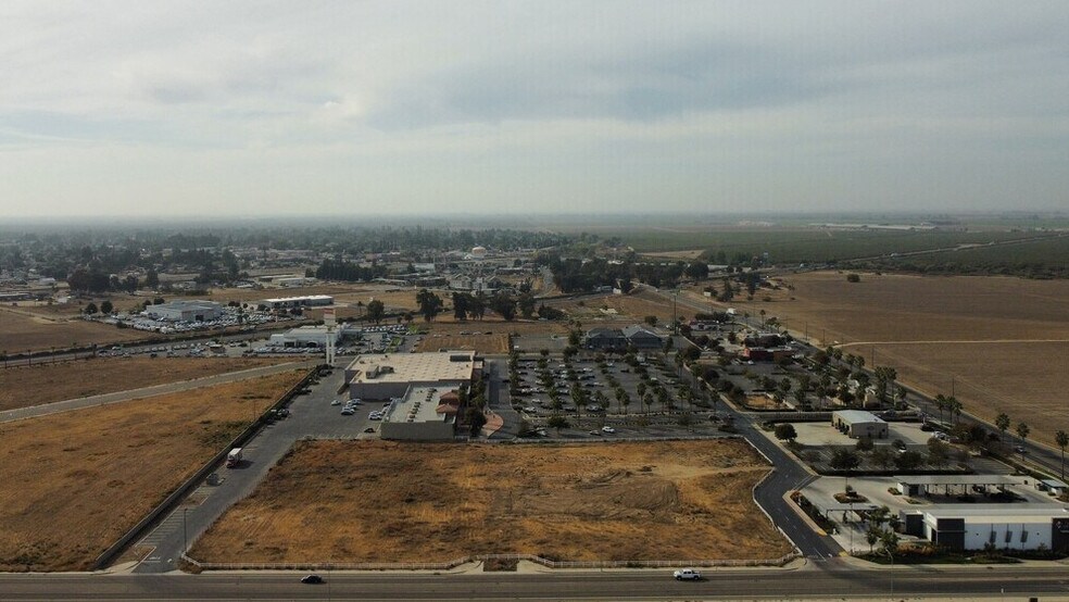 Primary Photo Of 0 Genoa Lake Way, Chowchilla Land For Sale