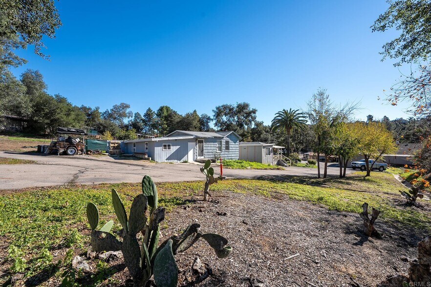 More Photos Of 2560-2566 Alpine Blvd, Alpine Office For Sale