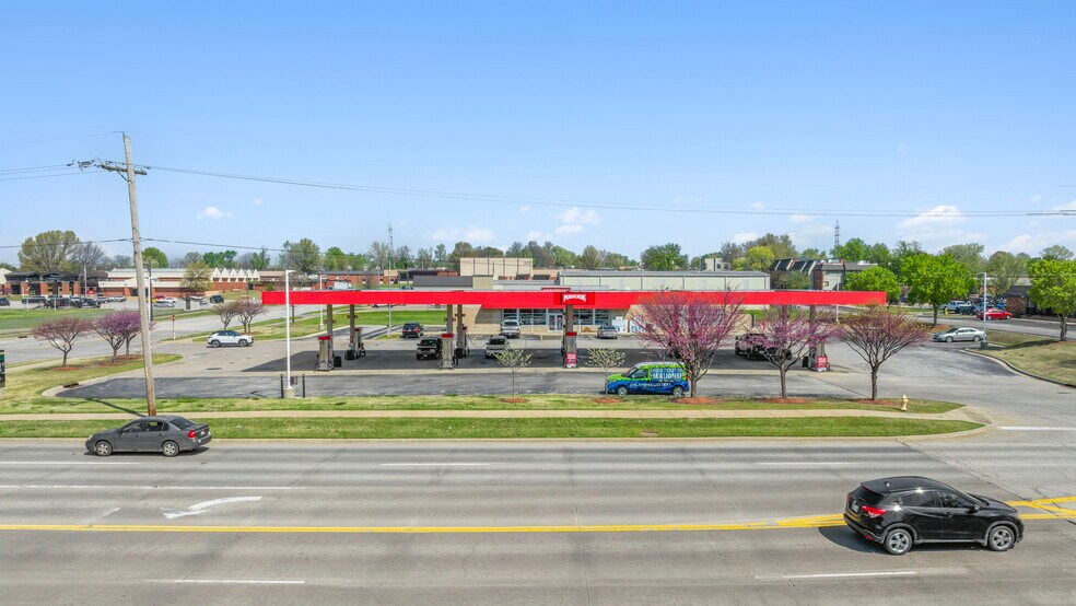 More Photos Of 10603 E 86th St, Owasso Convenience Store For Sale