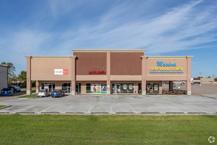 More Photos Of 3316 Shaver St, South Houston General Retail For Lease