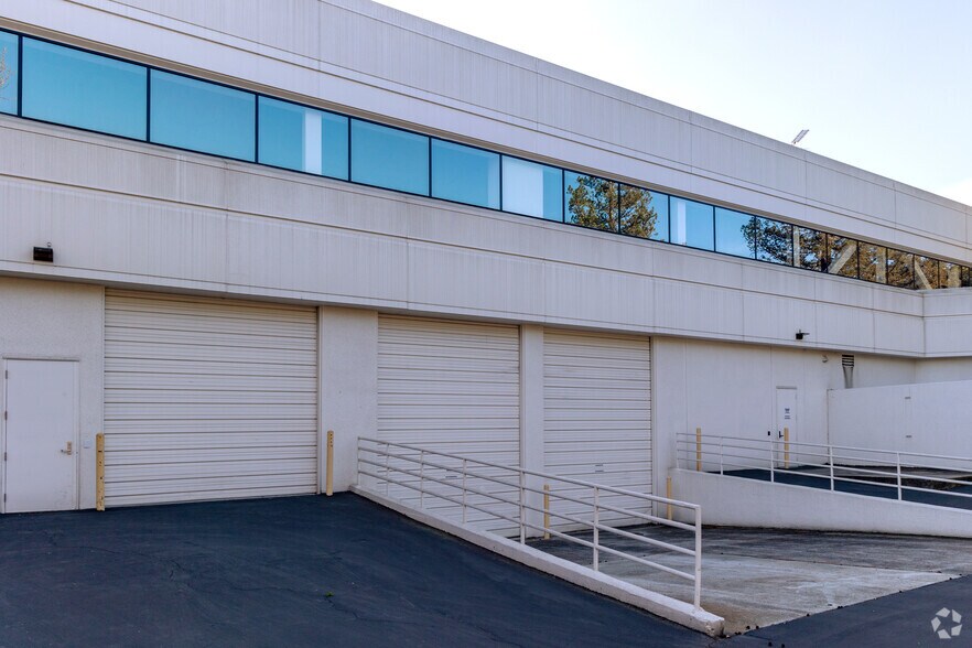 More Photos Of 2125 O'Nel Dr, San Jose Research And Development For Lease