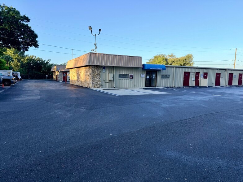 More Photos Of 540 N State Road 434, Altamonte Springs Self Storage For Sale