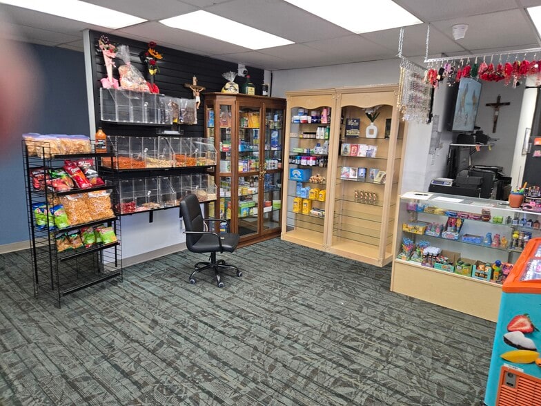 More Photos Of 6755 E 72nd Ave, Commerce City Medical For Sale
