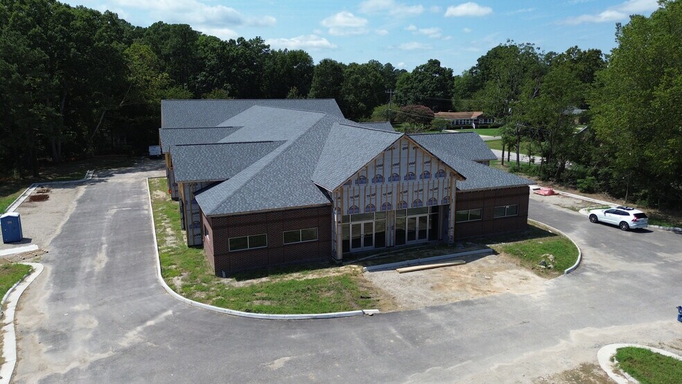 More Photos Of 8529 George Washington Memorial Hwy, Yorktown Medical For Lease