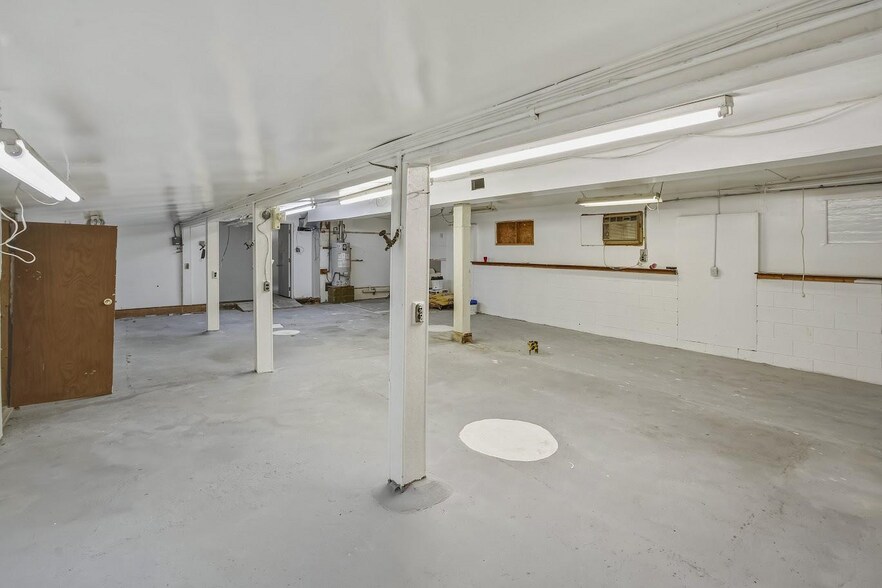 More Photos Of 50 Clara St, Landisville Warehouse For Sale