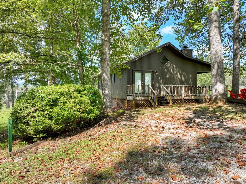 More Photos Of 77 Alpine Way, Blairsville Hotel For Sale