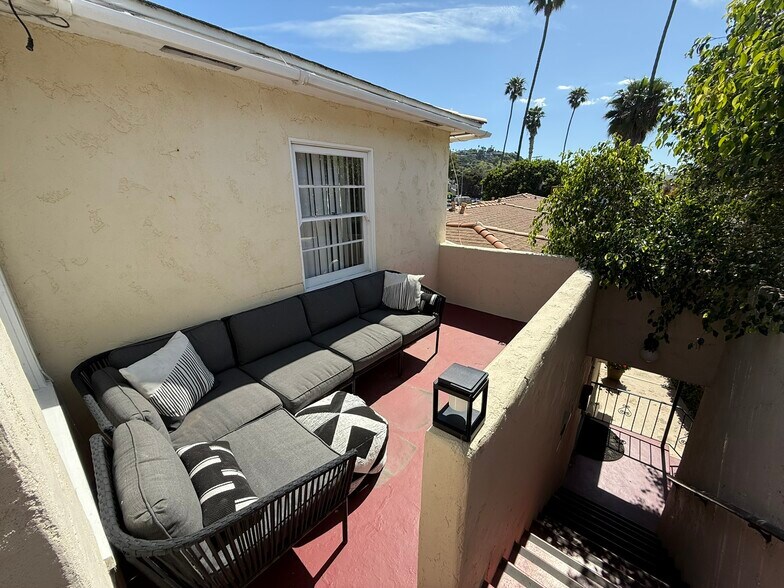 More Photos Of 440-446 Bonair St, La Jolla Apartments For Sale