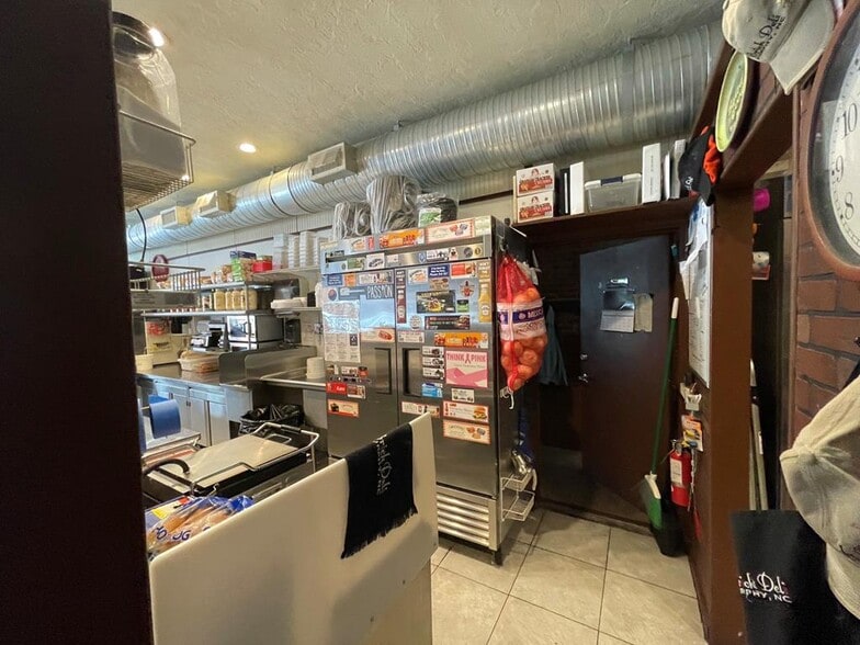 More Photos Of 87 Tennessee St, Murphy Storefront Retail Residential For Sale