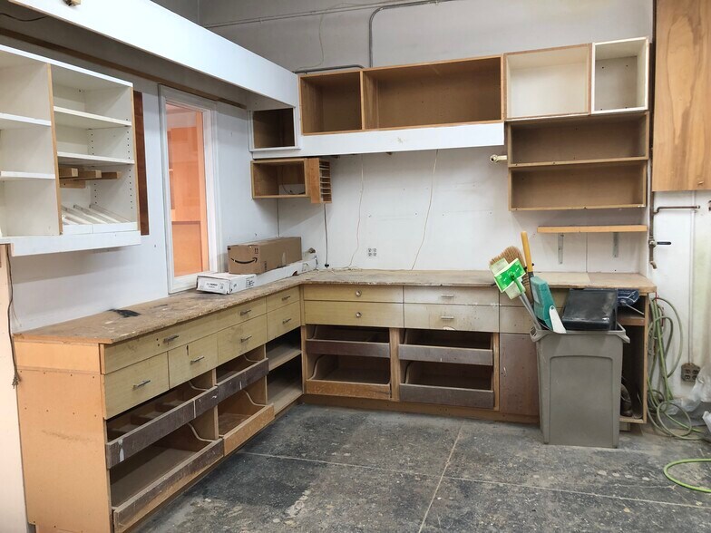 More Photos Of 153 W 27th St, New York Office For Lease