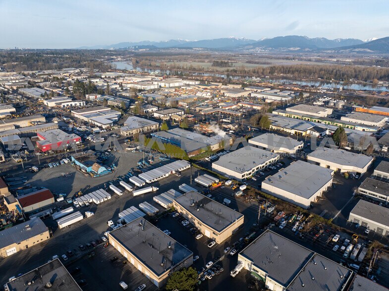 More Photos Of 9520 192nd St, Surrey Warehouse For Lease