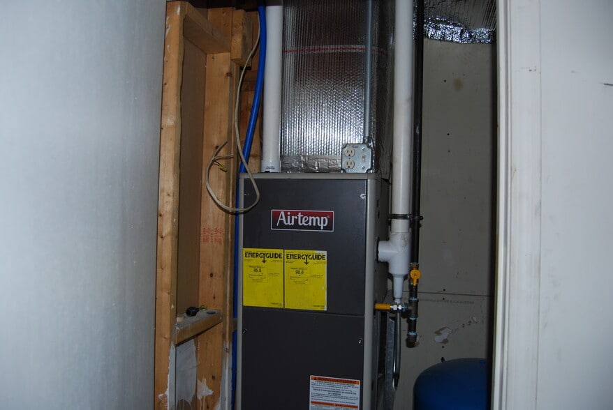 More Photos Of 23076 State Route 12, Watertown Showroom For Sale