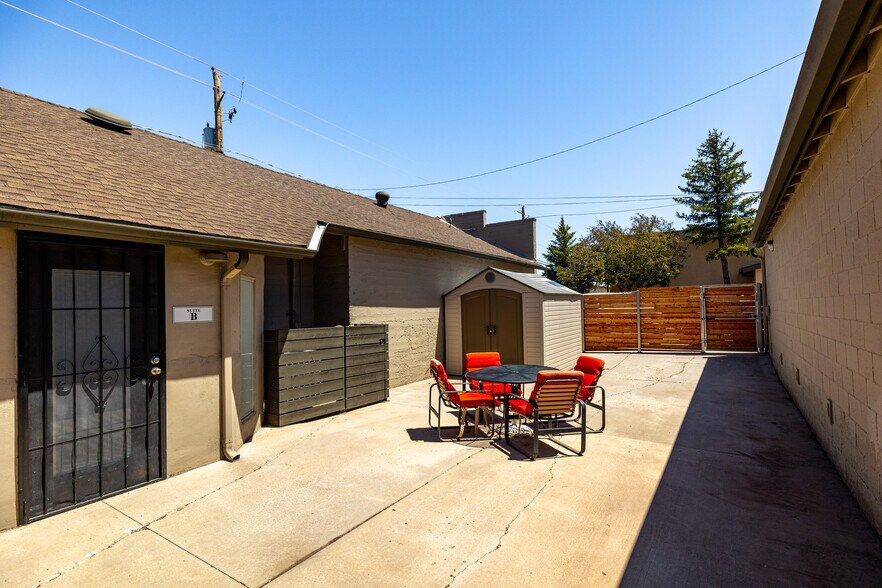 More Photos Of 116 S 1st St, Williams Office For Sale