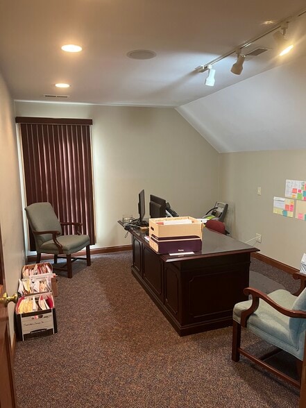 More Photos Of 2611 Chicago St, Valparaiso Medical For Sale