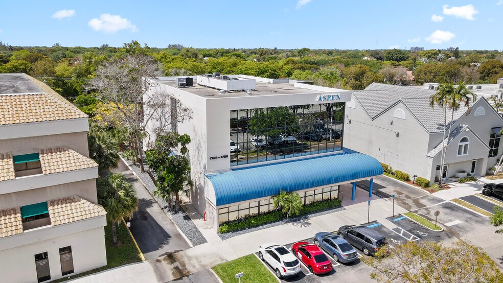 More Photos Of 1704-1726 N University Dr, Coral Springs Medical For Sale