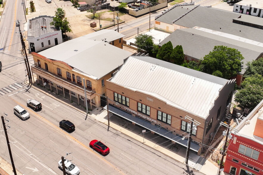 Primary Photo Of 1425 S Flores St, San Antonio Storefront Retail Residential For Sale