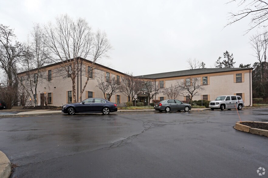 More Photos Of 727 Welsh Rd, Huntingdon Valley Medical For Sale