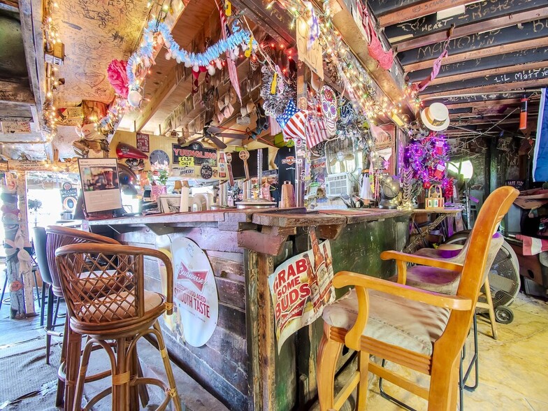 More Photos Of 1761 Beckett Way & US Highway 19, Tarpon Springs Bar For Sale