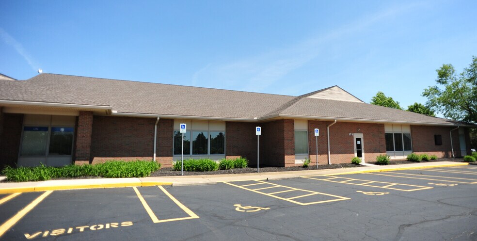 More Photos Of 178 W Schrock Rd, Westerville Office For Lease