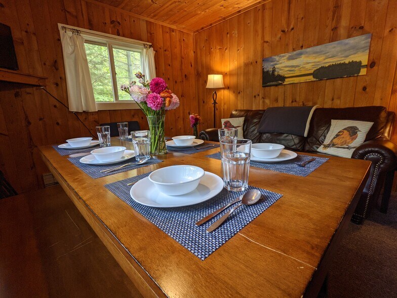 More Photos Of 3932 Point of View Ln, Phelps Hotel For Sale