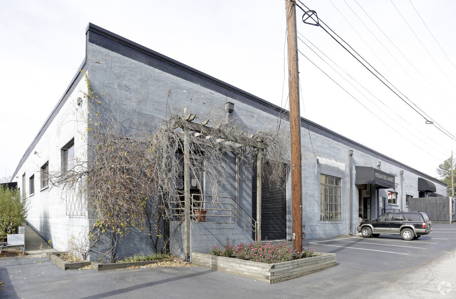 Primary Photo Of 1122 Old Chattahoochee Ave NW, Atlanta Warehouse For Lease