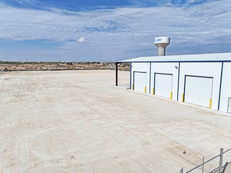 More Photos Of 1210 Edgewood ave, Odessa Industrial For Lease