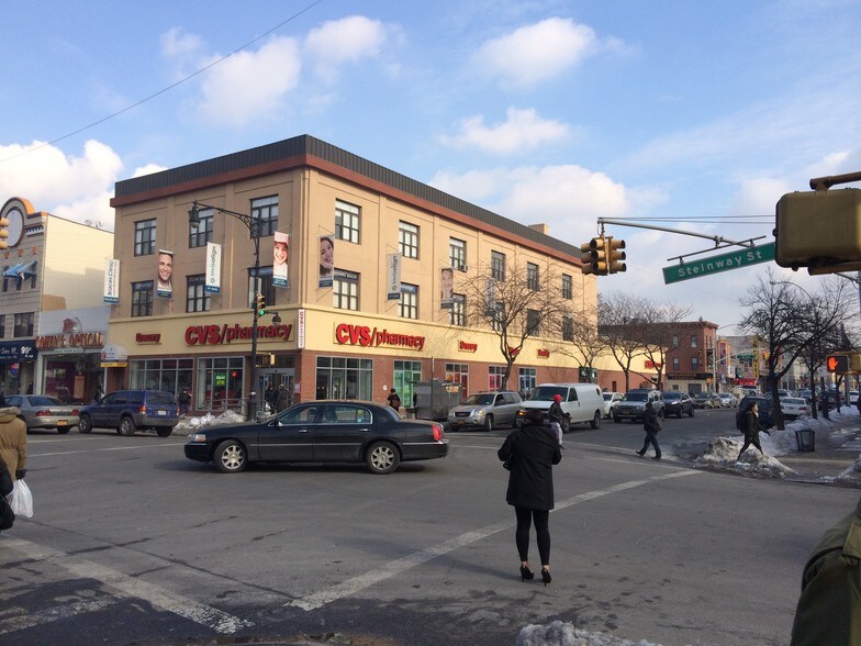 Primary Photo Of 30-97 Steinway St, Astoria General Retail For Lease
