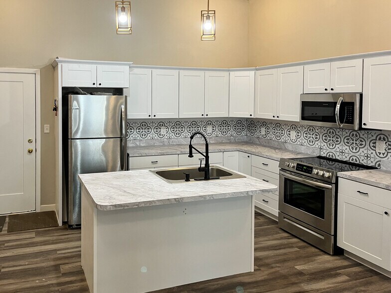 More Photos Of 108 N Main St, Richfield Office Residential For Sale