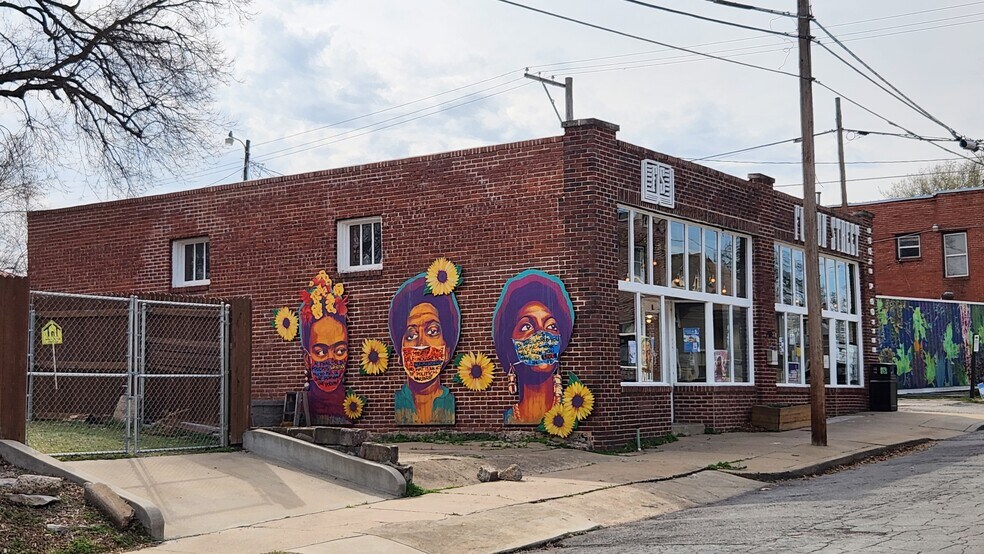 More Photos Of 210 W Latimer St, Tulsa Storefront Retail Office For Lease